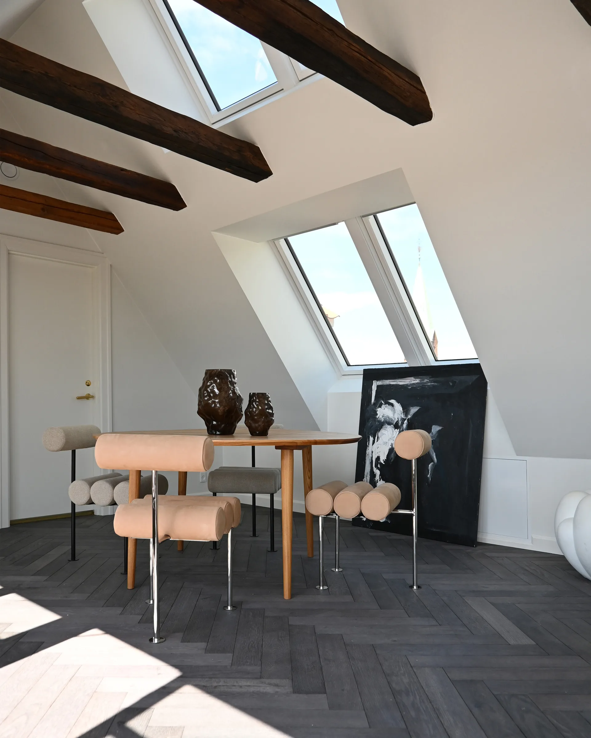 Katachi vase medium, Smoked forest 101 Copenhagen