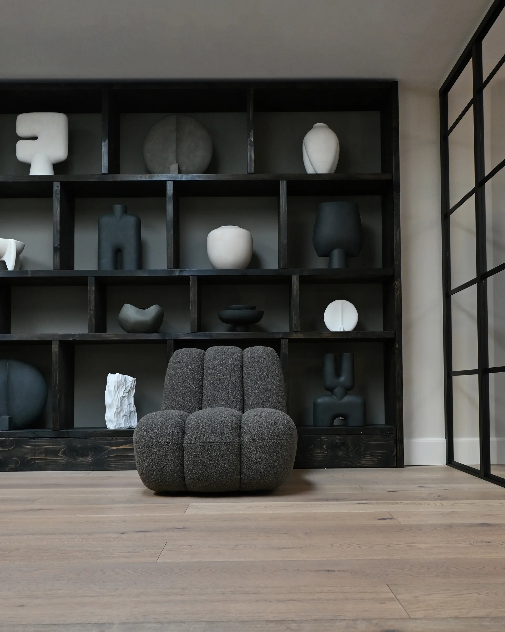 Toe lounge chair bouclé, Deep taupe 101 Copenhagen