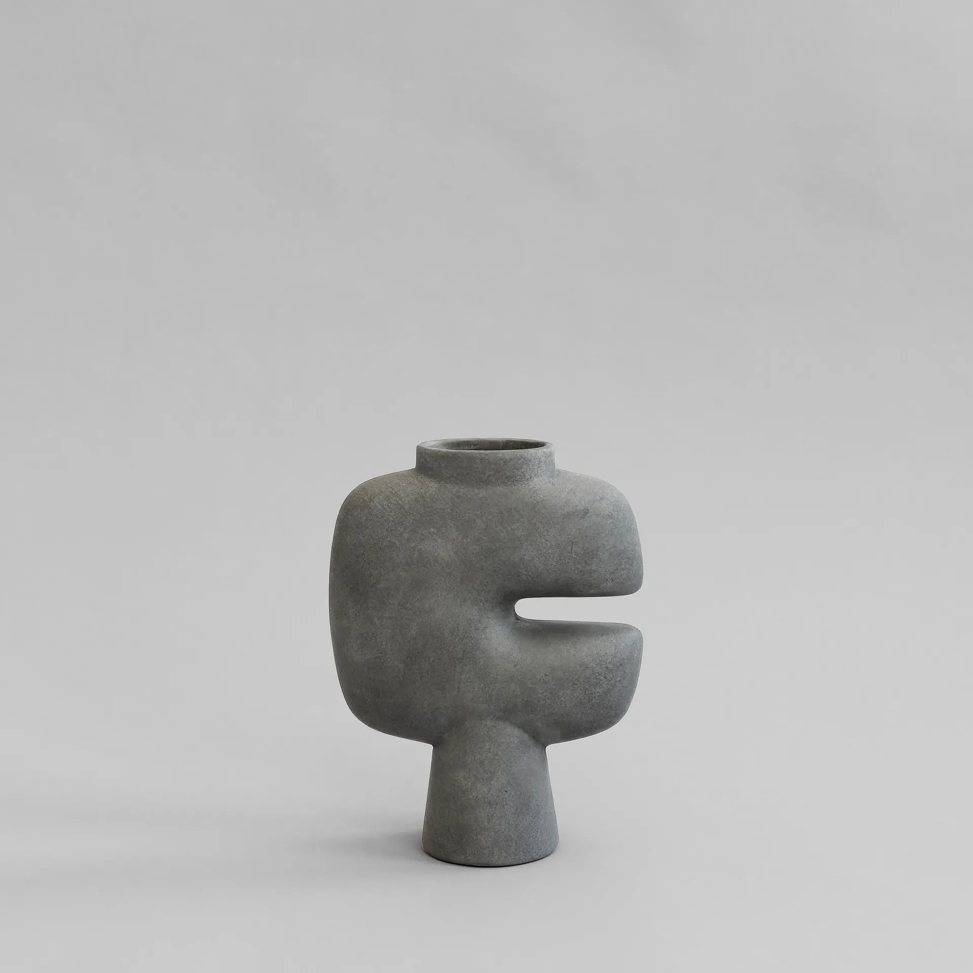 Tribal vase medio, Dark grey 101 Copenhagen