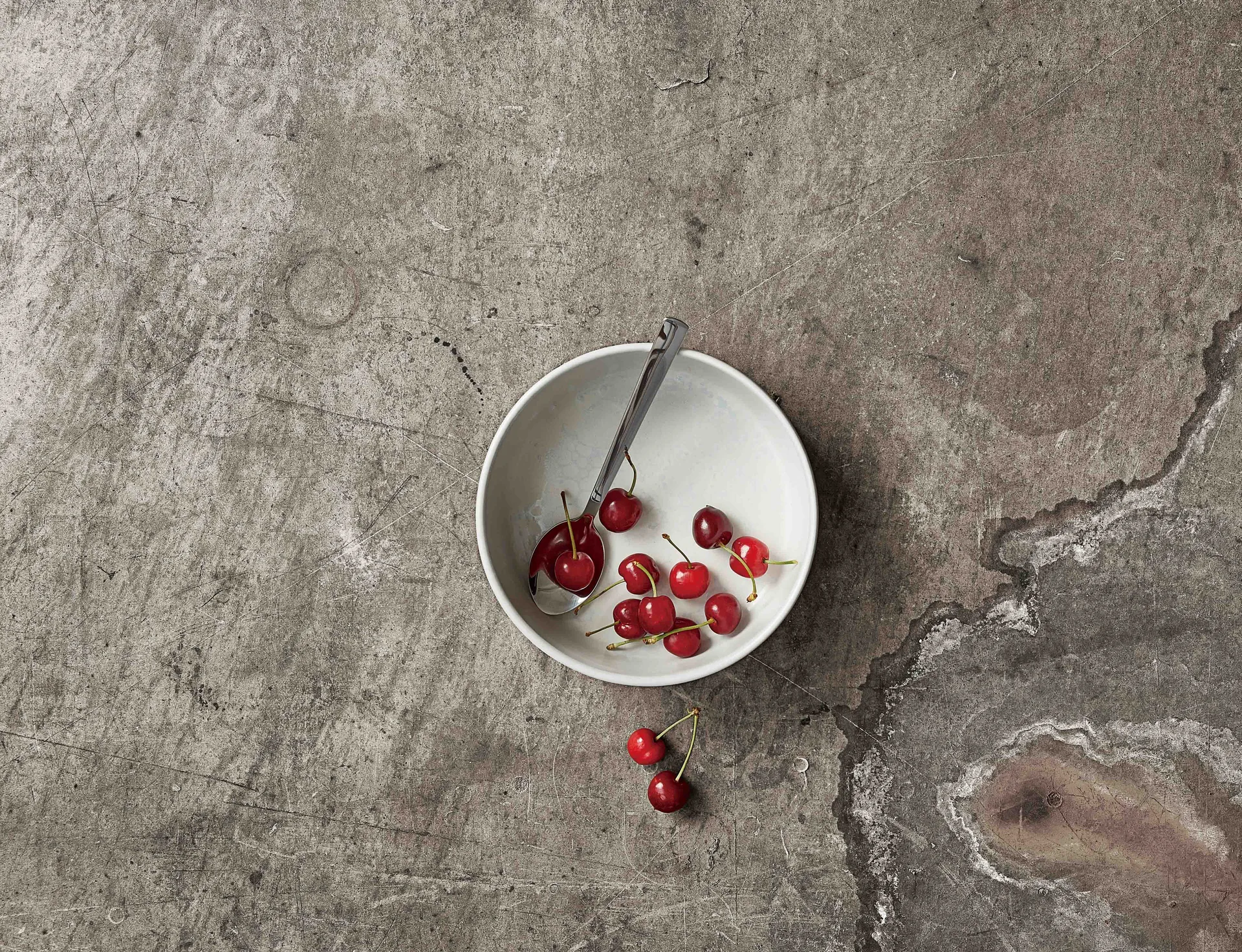 Raw bowl high Ø19.5 cm, Arctic white Aida