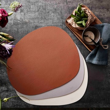 Raw placemat leather - Warm nude buffalo - Aida