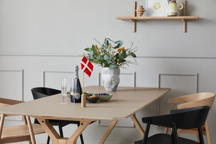 Celebrating Denmark flag 40 cm, Oak-brass Andersen Furniture