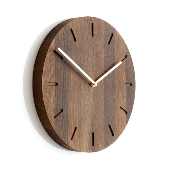Watch:Out wall clock oak, smoked oak-brass Applicata