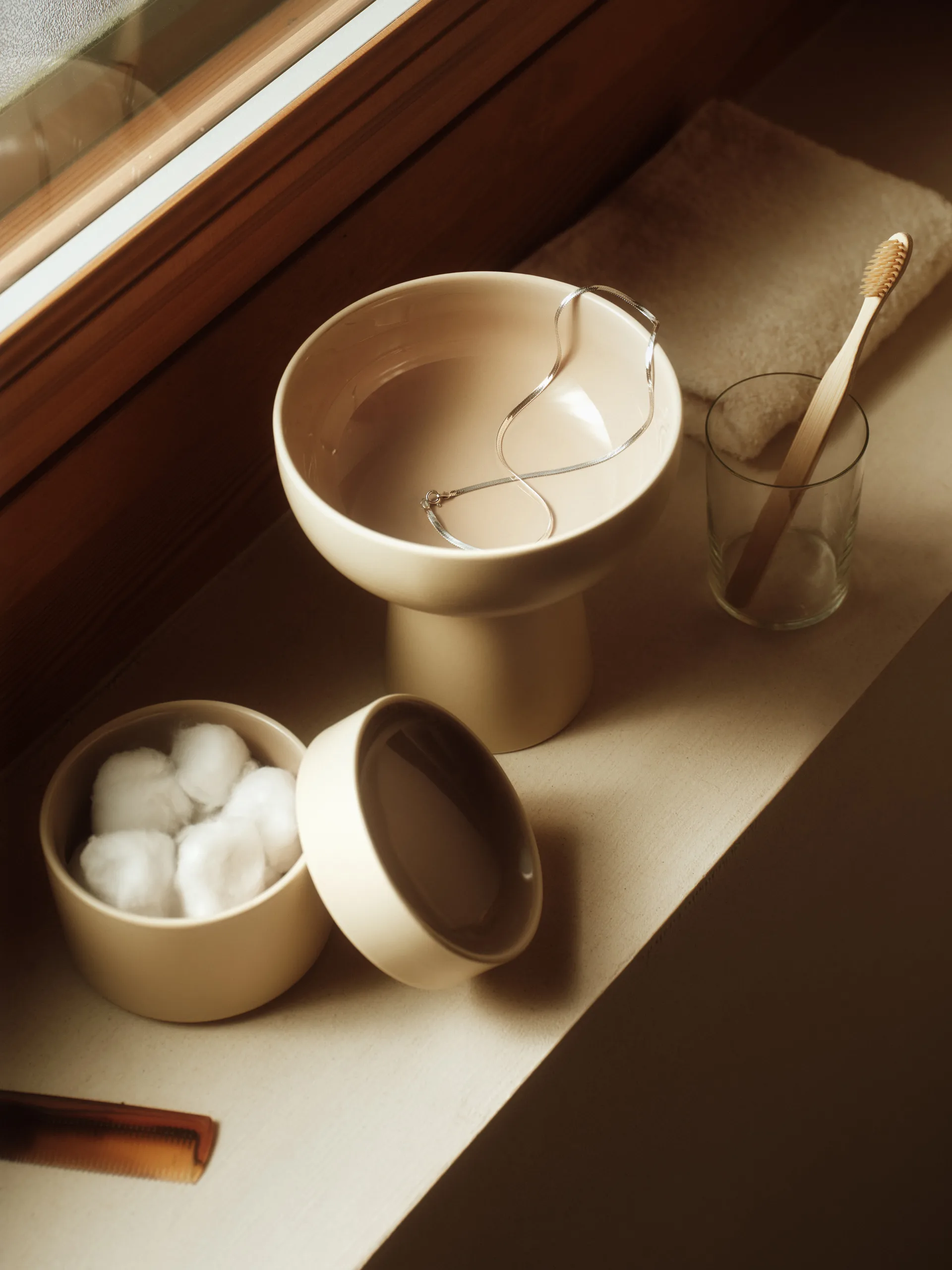 Kirnu decorative jar Ø11x10 cm, Beige Arabia