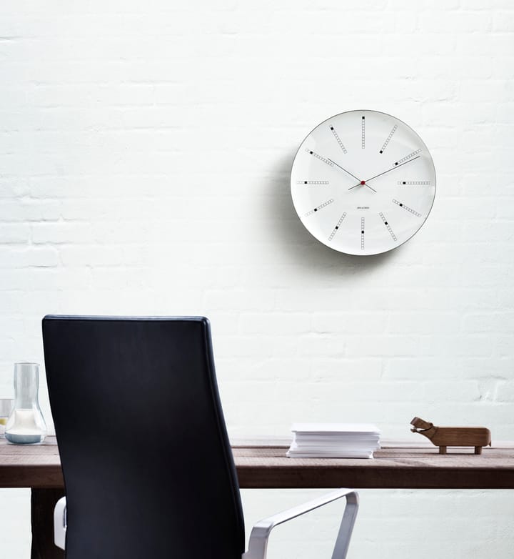 Arne Jacobsen Bankers wall clock, Ø 290 mm Arne Jacobsen Clocks