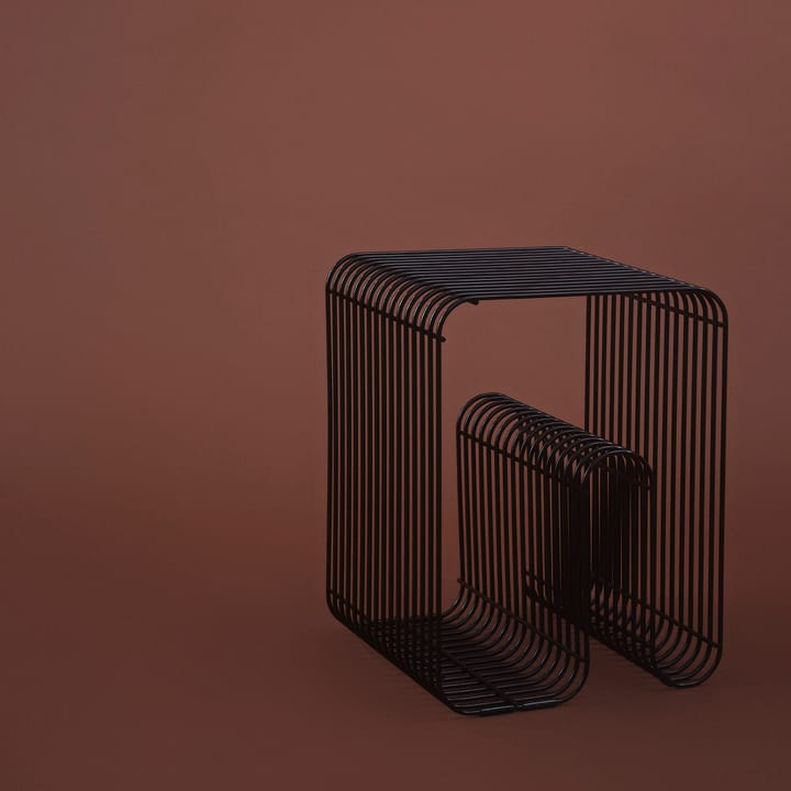 Curve chair, black AYTM