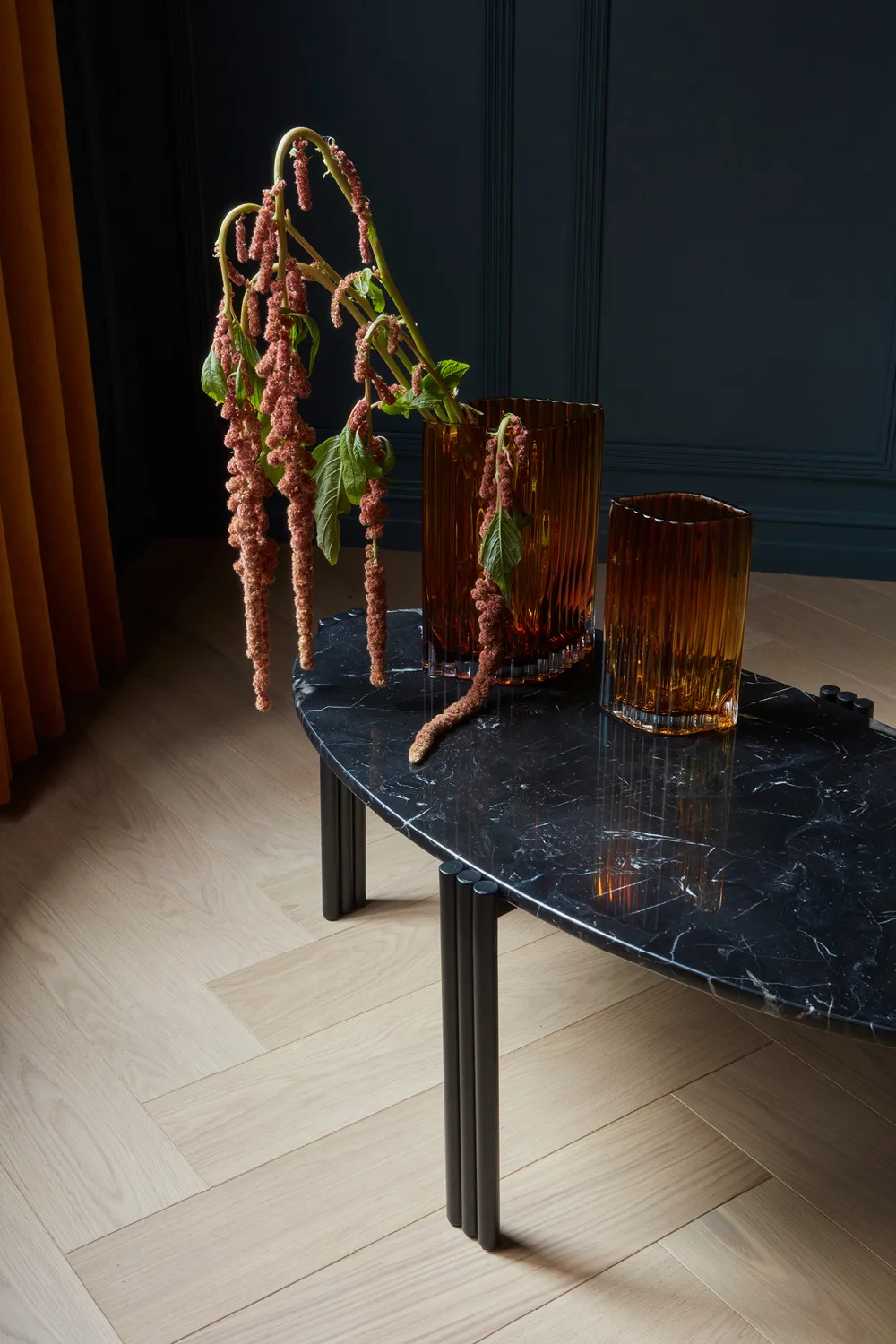 Foliage vase 25 cm, Amber AYTM