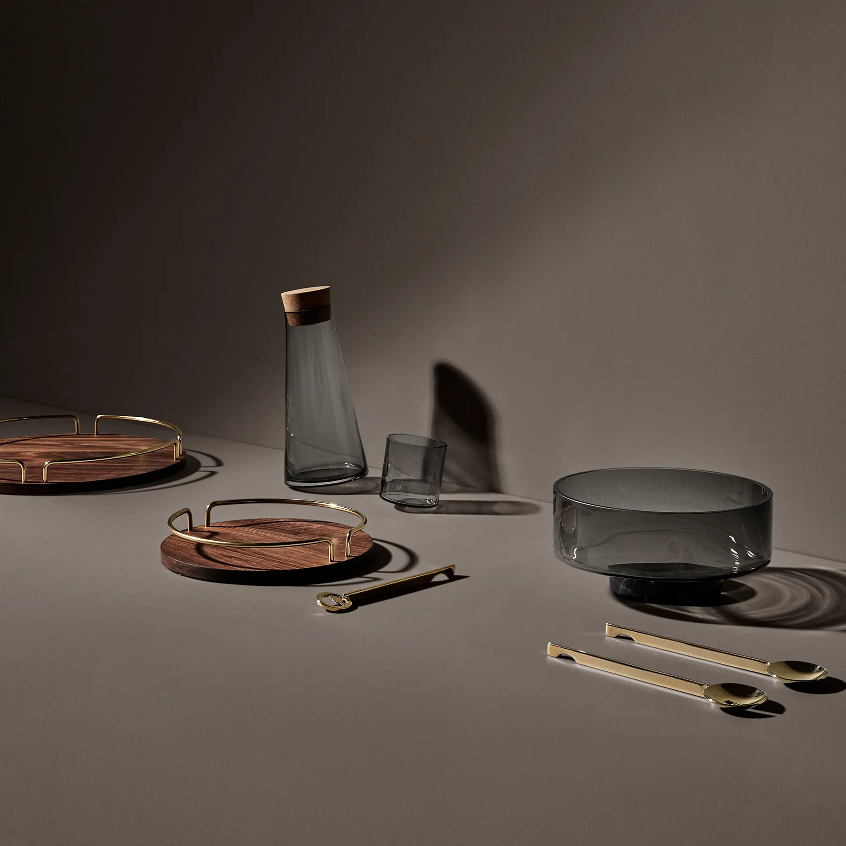 Volvi bowl 25 cm, black AYTM