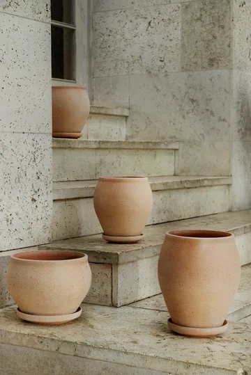 Delphi pot with saucer, 2 pieces - Pink, Ø22 cm, tall - Bergs Potter