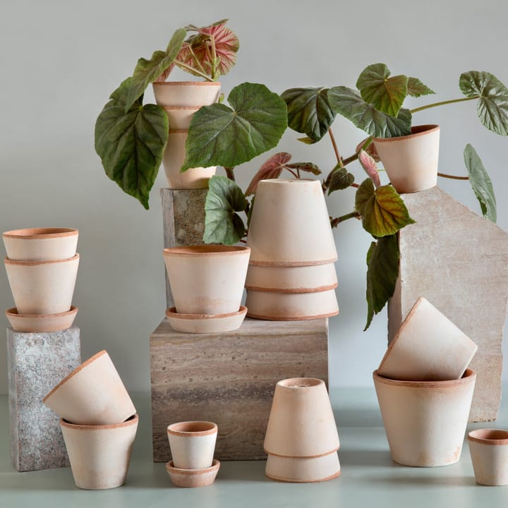 Julie flower pot Ø14 cm, pink Bergs Potter