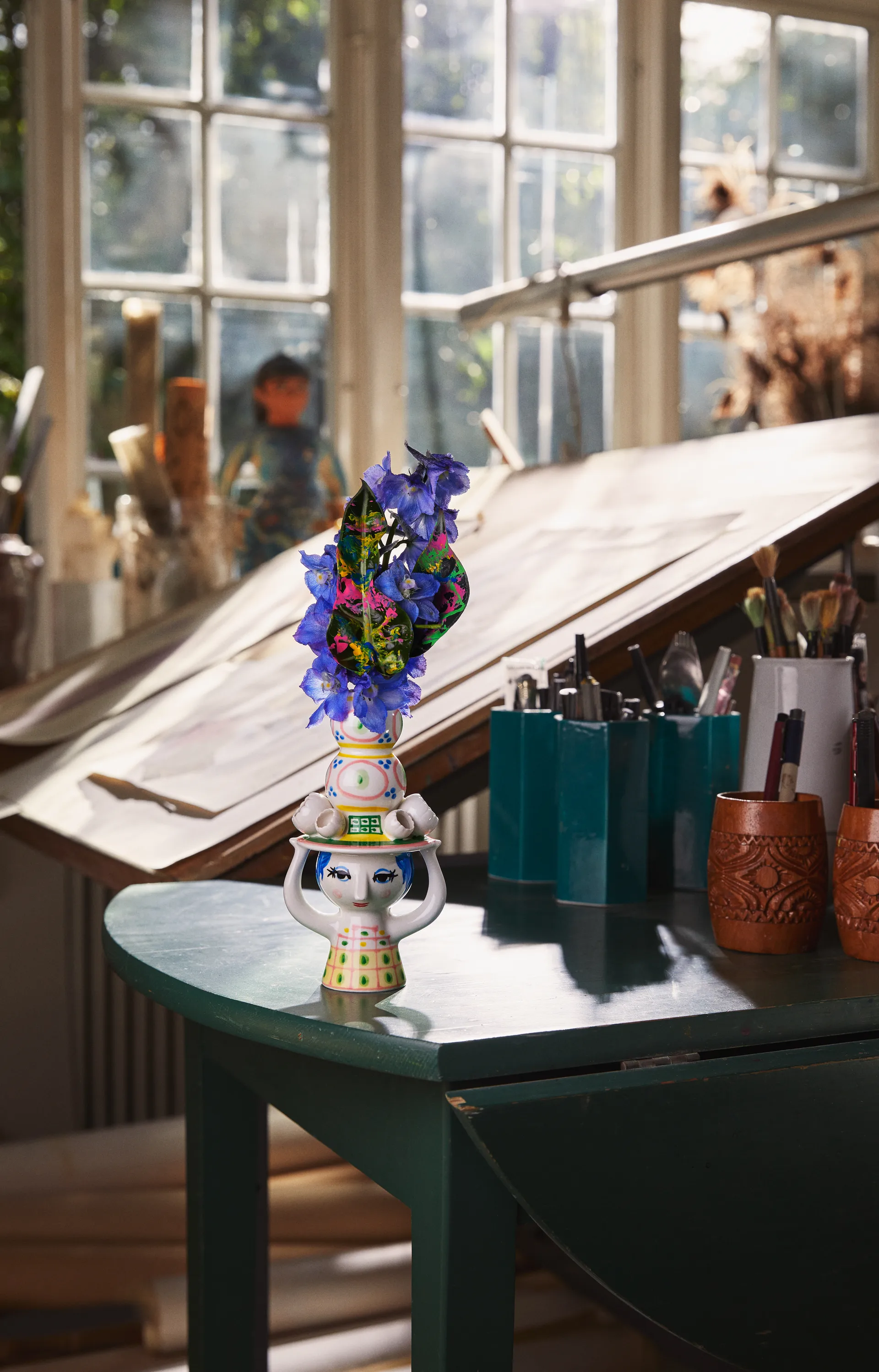 Lady with hat candle holder H16 cm, Pink Bjørn Wiinblad