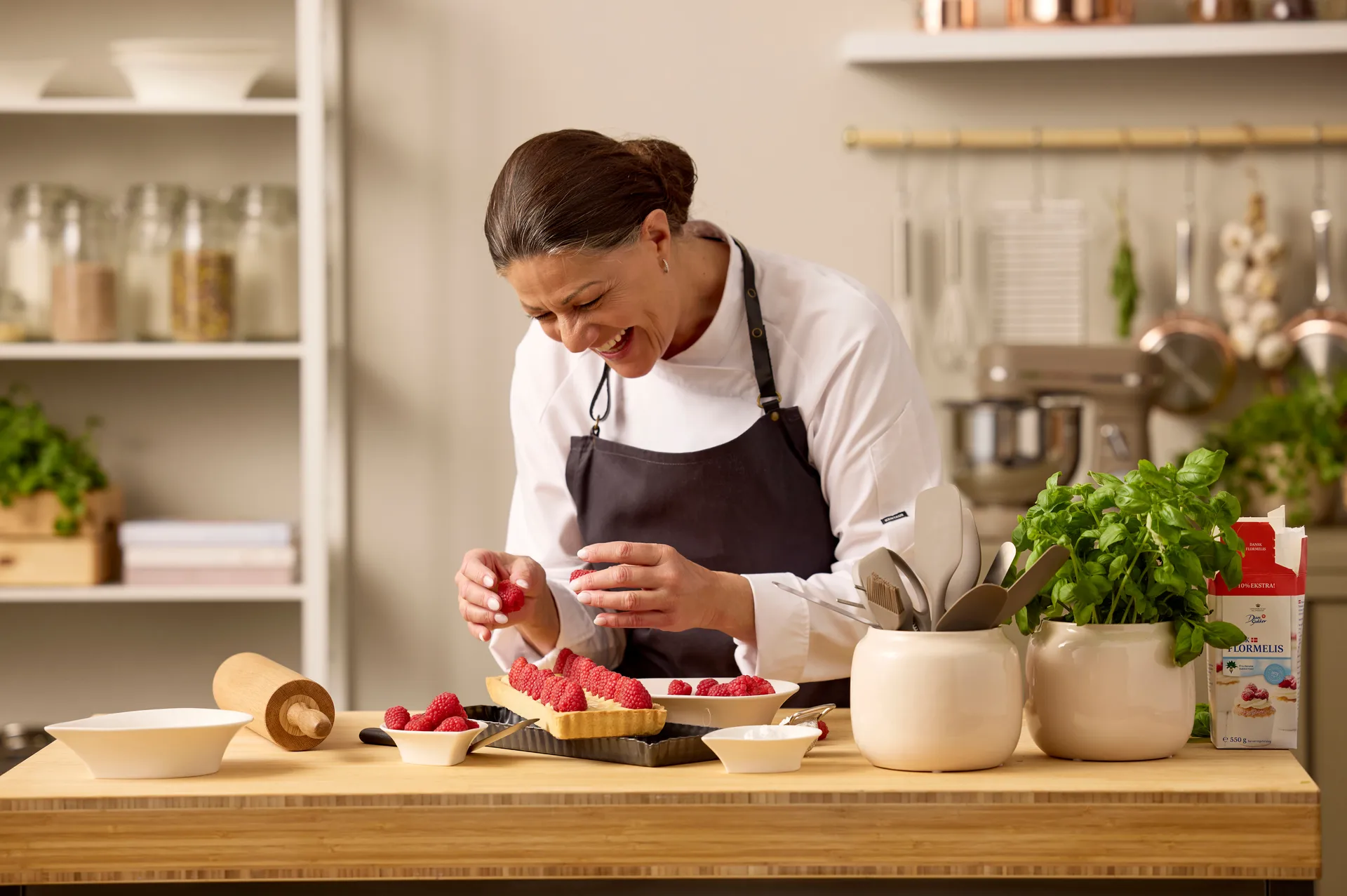 Blomsterbergs rectangular pie dish 35x11x2.6 cm, Dark grey Blomsterbergs