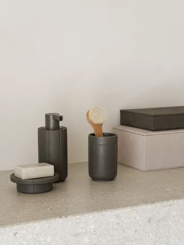 Kua soap dispenser - Cedar Wood, 30 cl - blomus