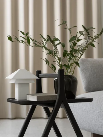 Sanaka portable table lamp - White - blomus