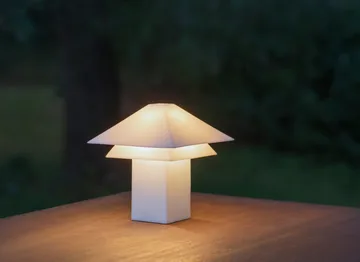 Sanaka portable table lamp - White - blomus