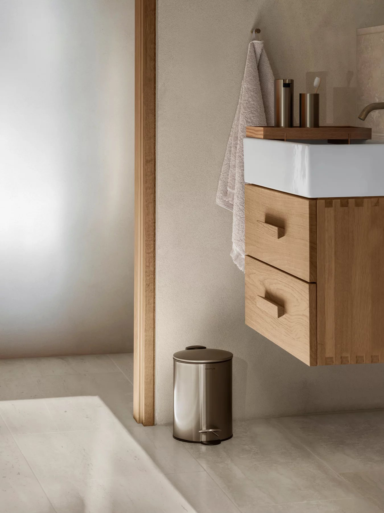 Tubo pedal bin 3 L - Blomus | KitchenTime