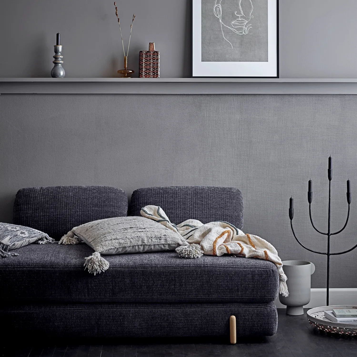 Bloomingville metal vase 29 cm, grey Bloomingville