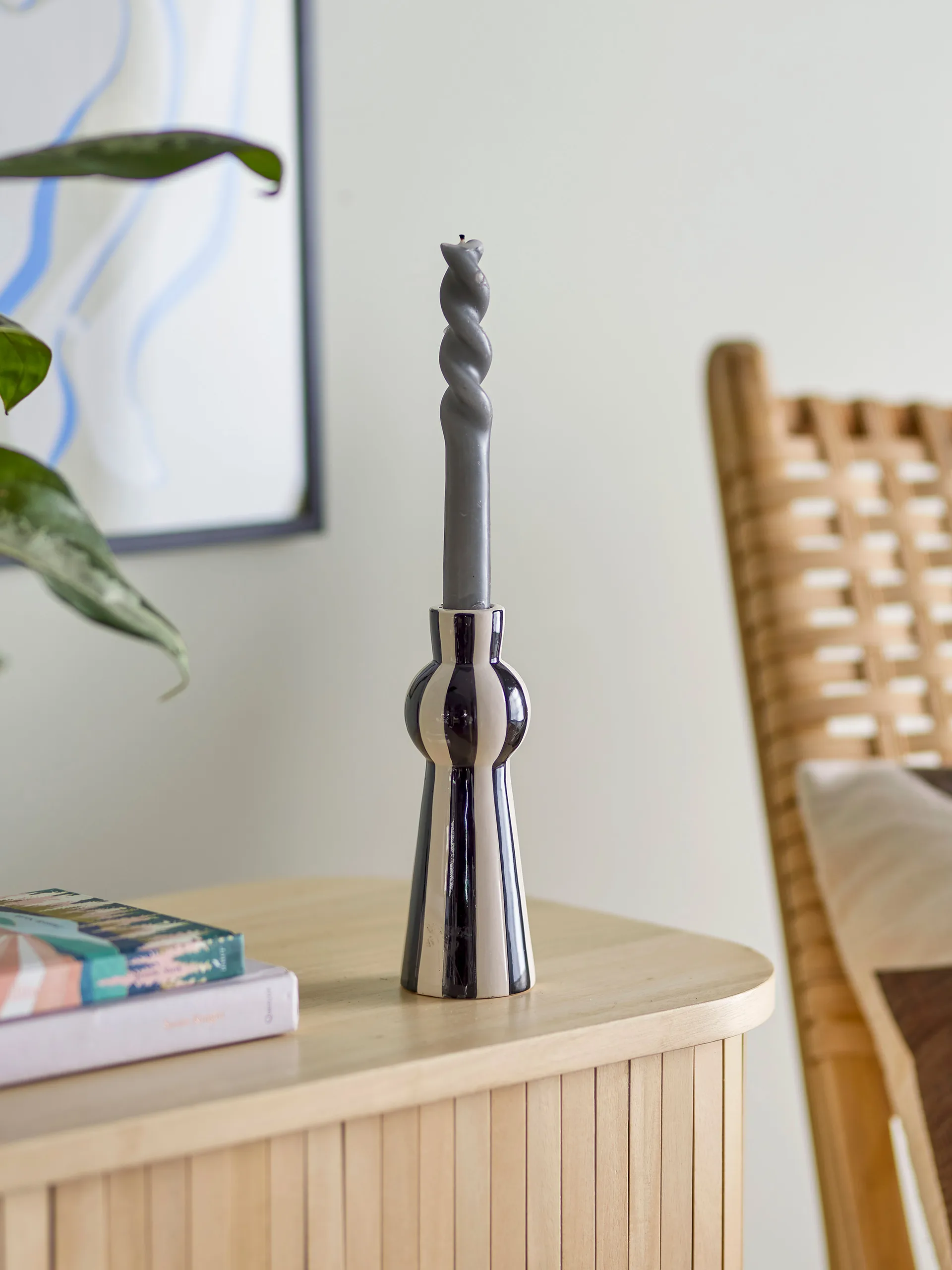 Eja candle stick 17 cm, Black-white Bloomingville