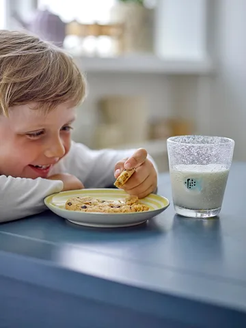 Finney drinking glass 31 cl - Clear - Bloomingville