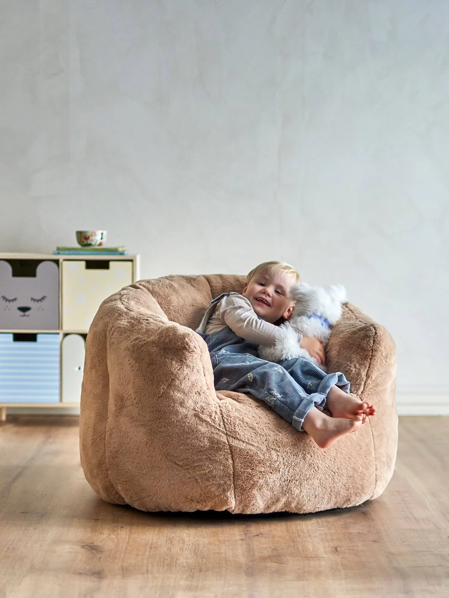 Kari armchair, Brown Bloomingville
