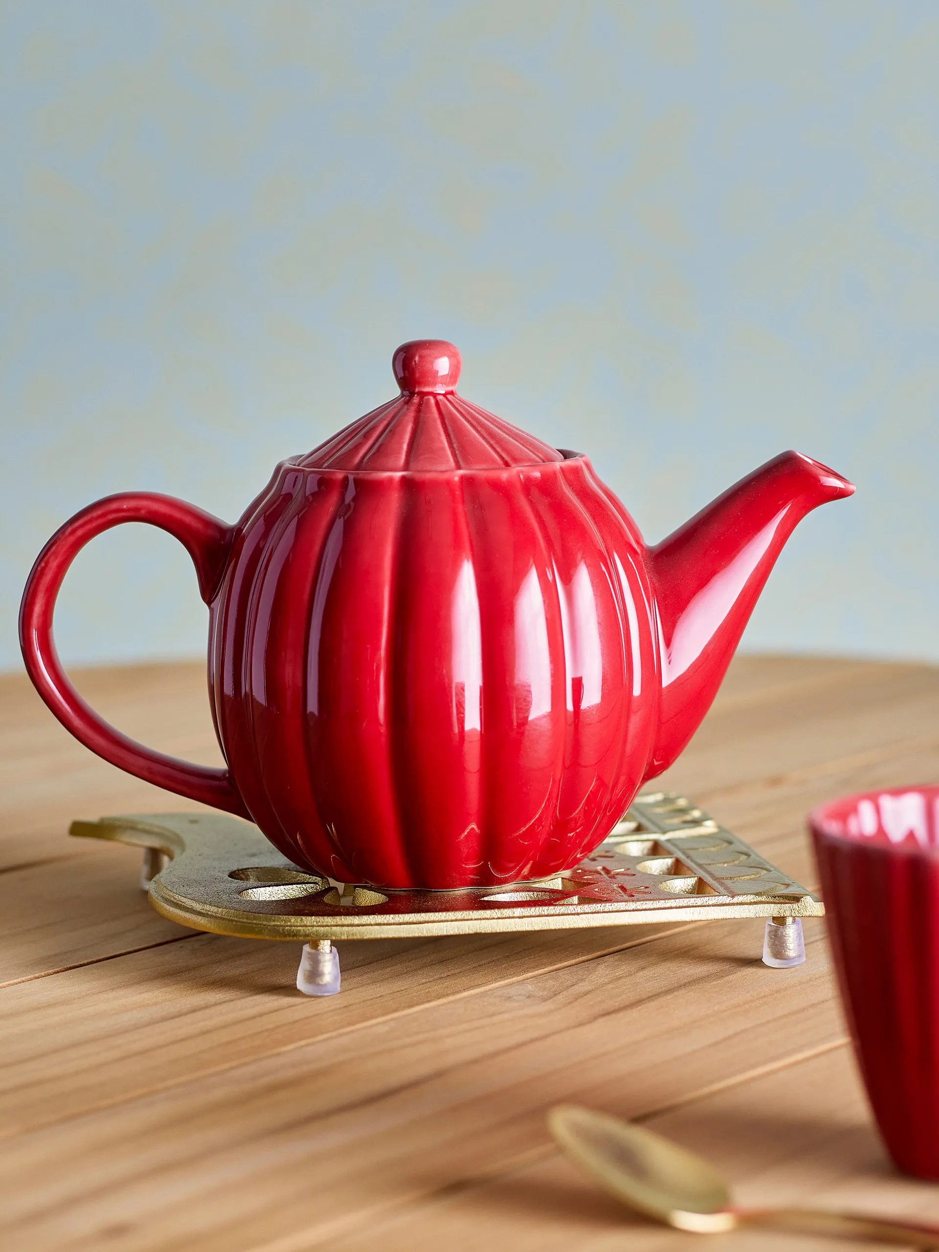 Latina teapot 1.085 L, Red Bloomingville