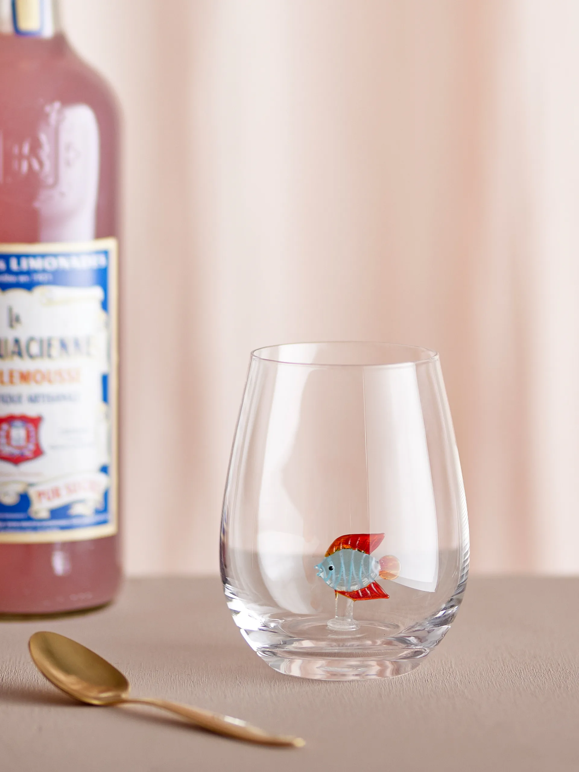 Misa drinking glass 56 cl, Clear-fish Bloomingville