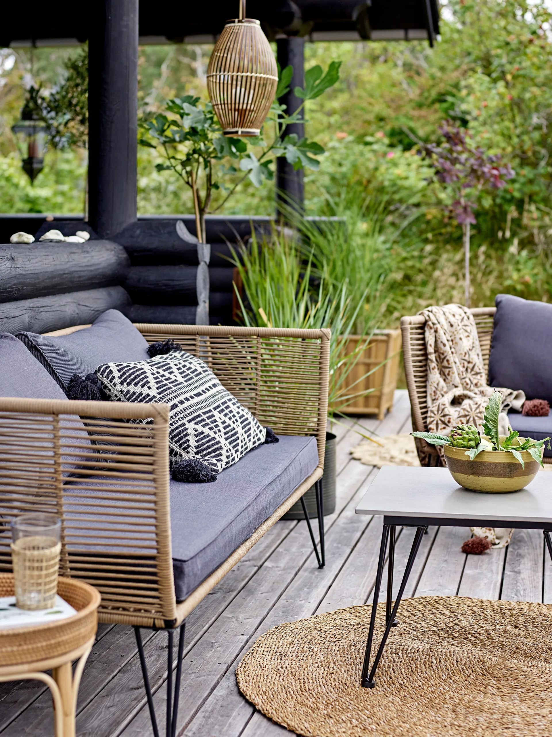 Mundo coffee table 55x55 cm, Cement Bloomingville