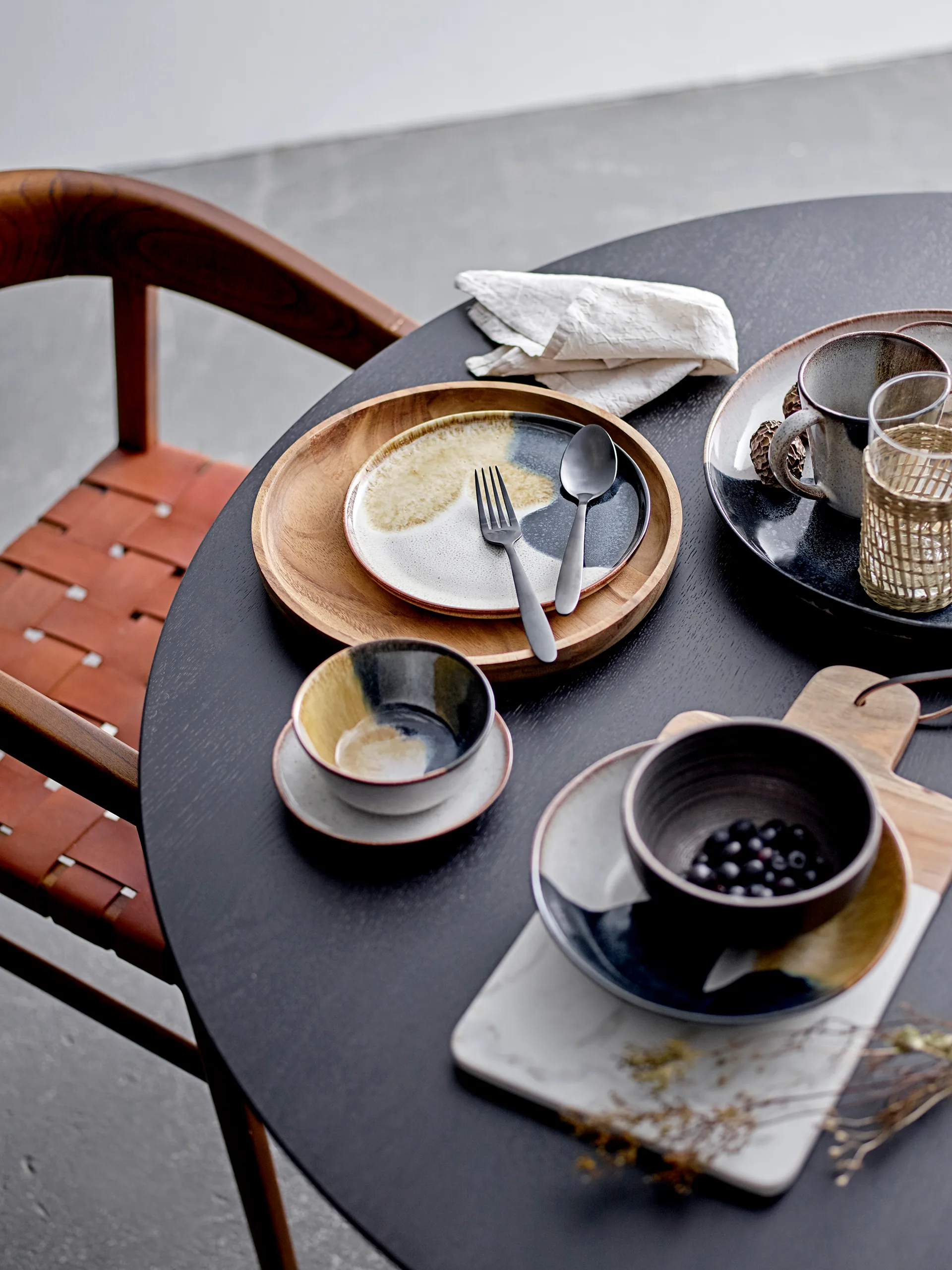 Vitus chair, Brown Bloomingville