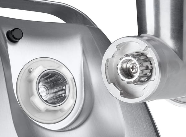 Bosch ProPower MFW68660 meat grinder 2200W, Black-chrome Bosch