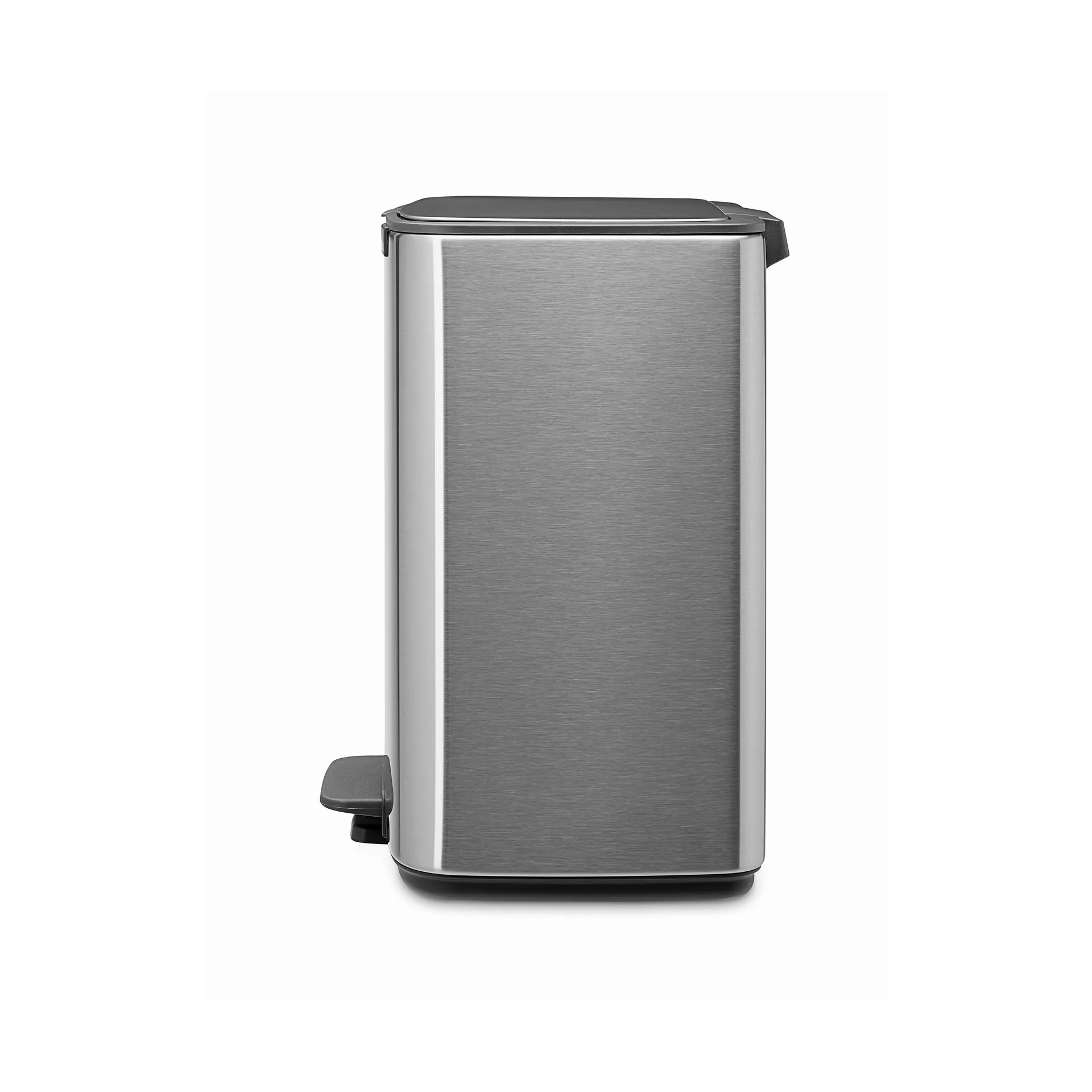 Bo pedal bin 12 L, Matte Steel Fingerprint Proof Brabantia