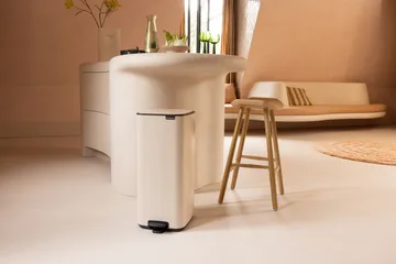 Bo pedal bin 30 L - Soft Beige - Brabantia