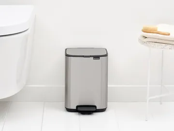 Bo pedal bin 4 L - Matte Steel Fingerprint Proof - Brabantia