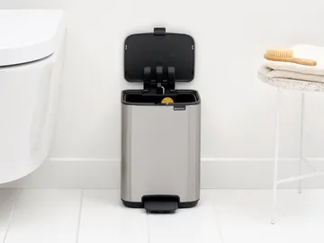 Bo pedal bin 4 L - Matte Steel Fingerprint Proof - Brabantia