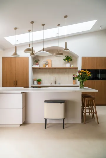 Bo touch bin 11+23 litre - Soft beige - Brabantia