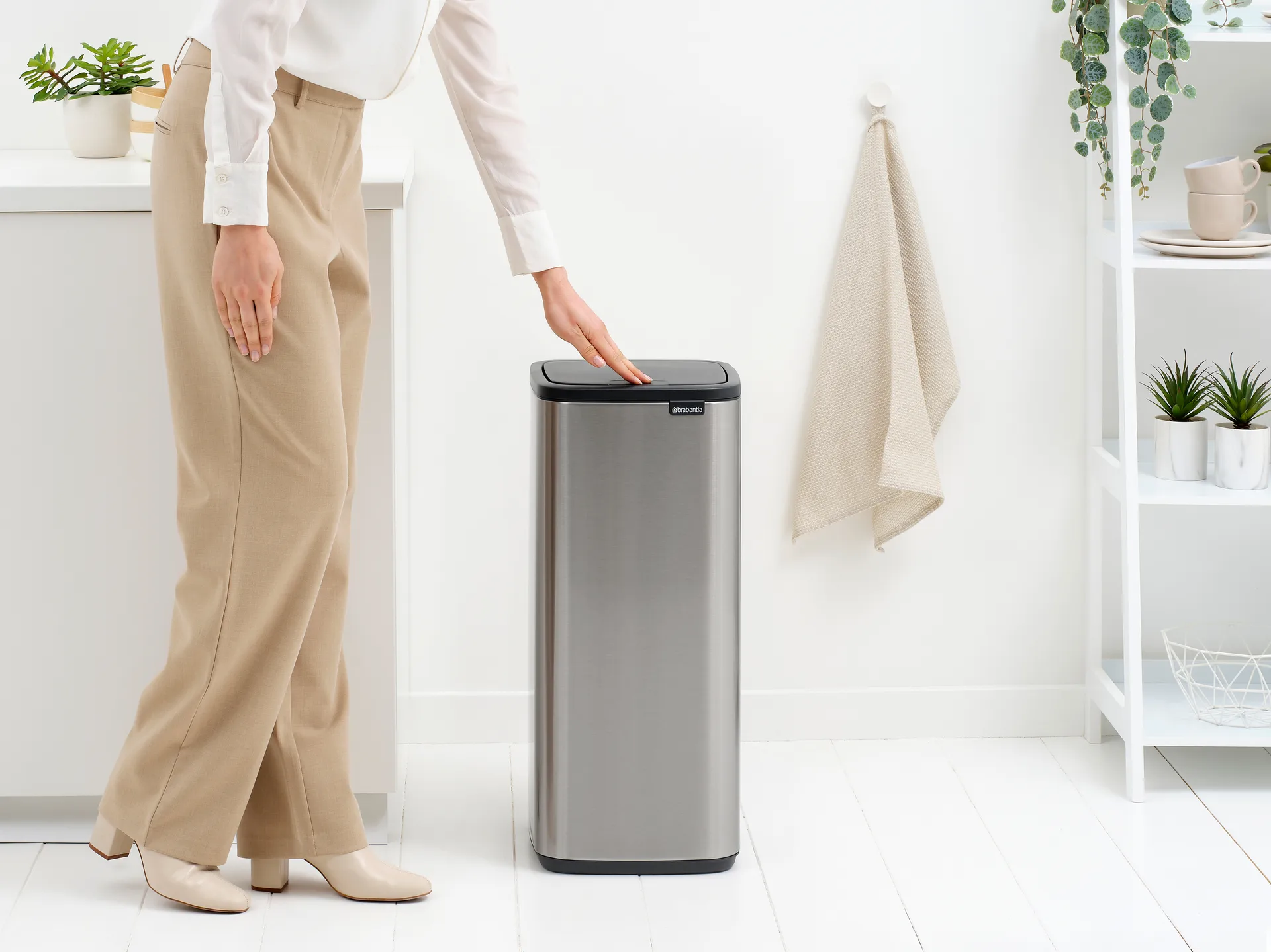 Bo Touch Bin 30 L, Matte Steel Fingerprint Proof Brabantia