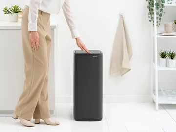 Bo Touch Bin 30 L - Mineral Infinite Grey - Brabantia