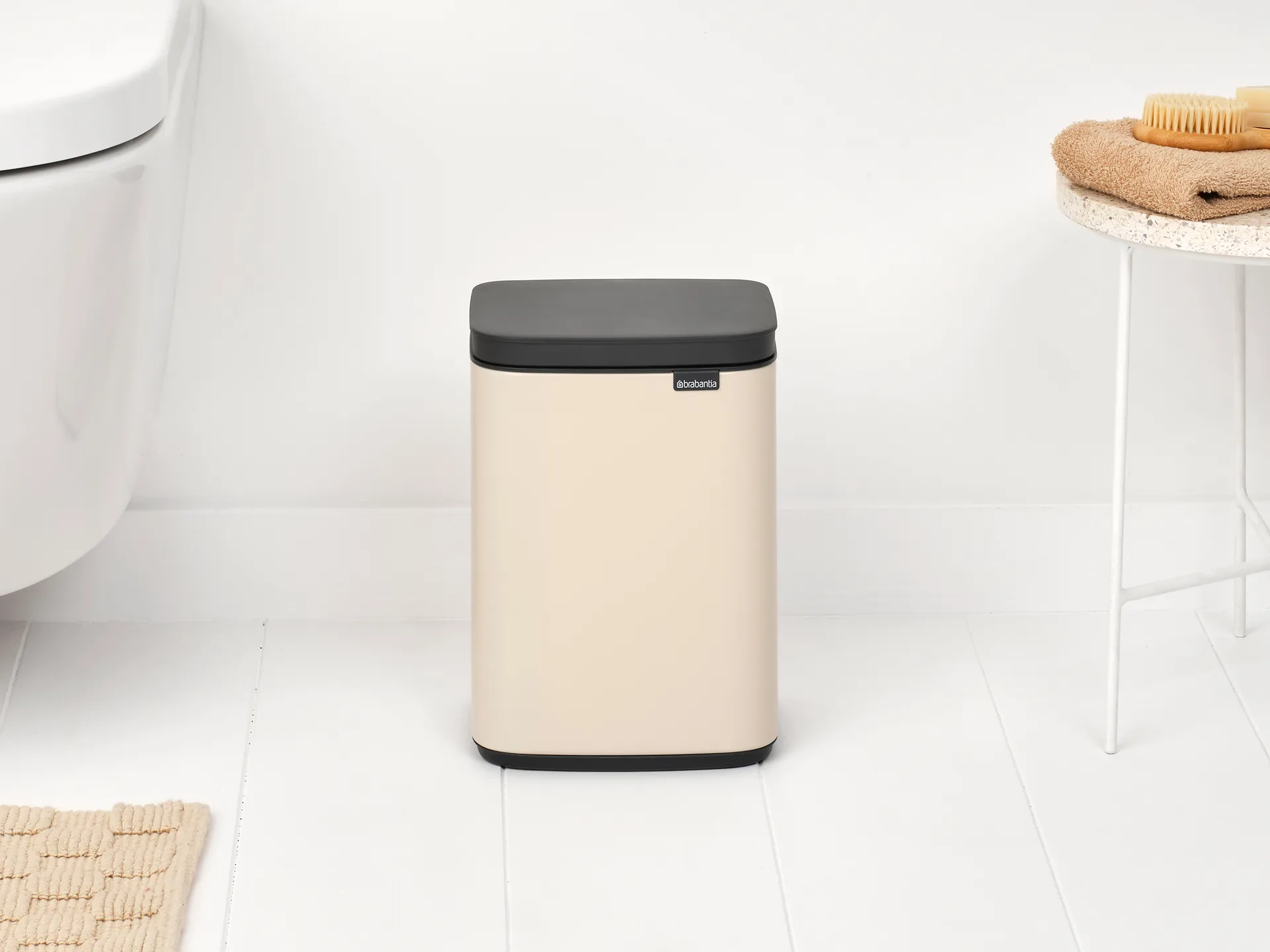 Bo waste bin 4 L, Soft beige Brabantia