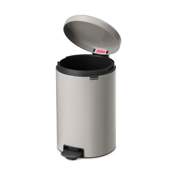 New Icon pedal bin 20 liter - Soft grey - Brabantia