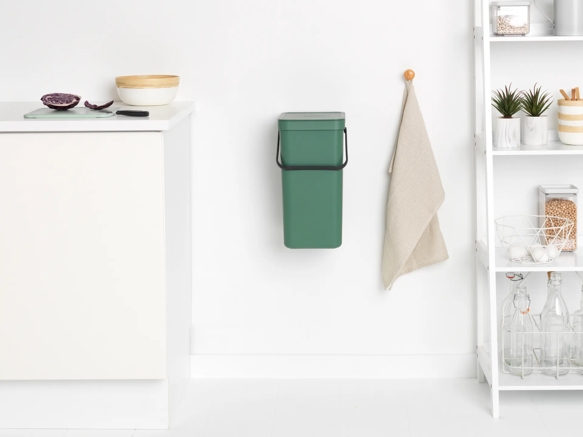 Waste Bin Sort & Go 16L, Fir Green Brabantia