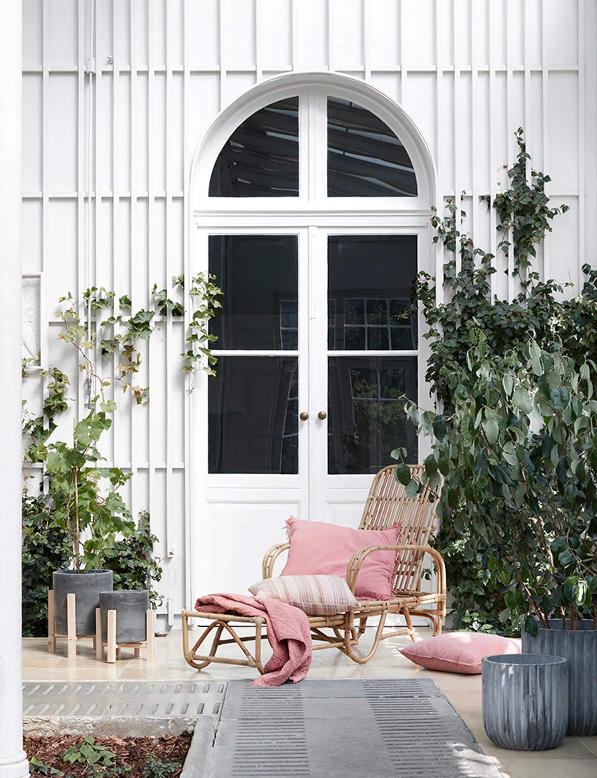 Fiber flower pot 2-pack, Charcoal Broste Copenhagen