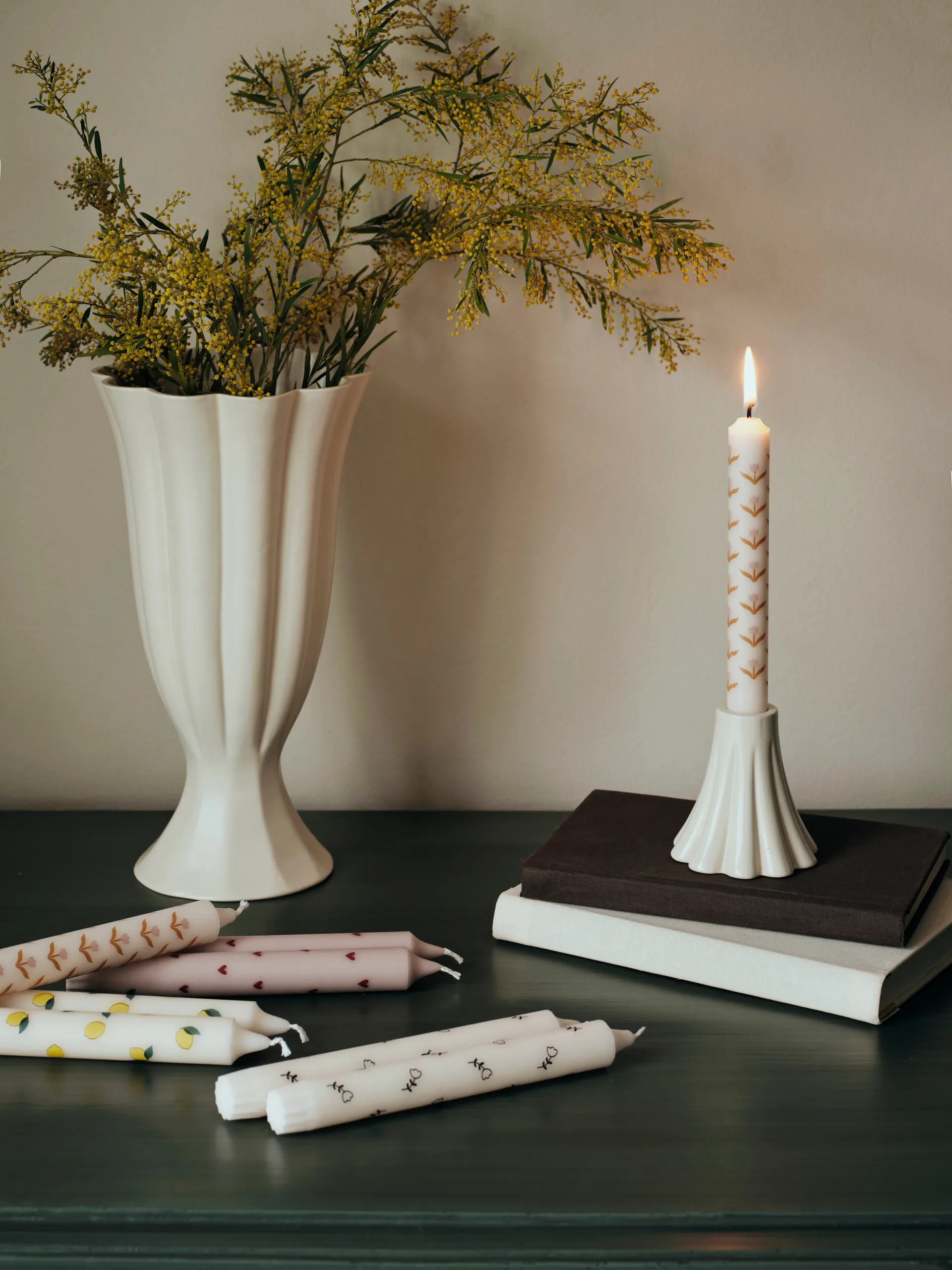 Tulip taper candles 2-pack, White-soft pink Broste Copenhagen