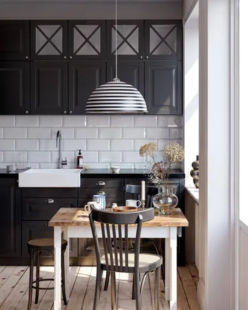Stripe ceiling lamp - Black-white, Ø45 cm - By Rydéns
