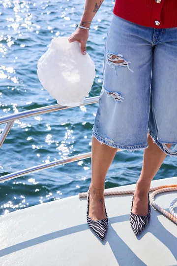 Corallo vase M 26x28x27 cm - Off-white - Byon