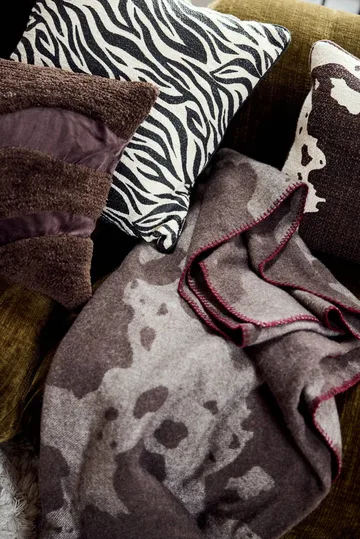 Fluffy cushion 50x50 cm - Brown, 40x60 cm - Byon