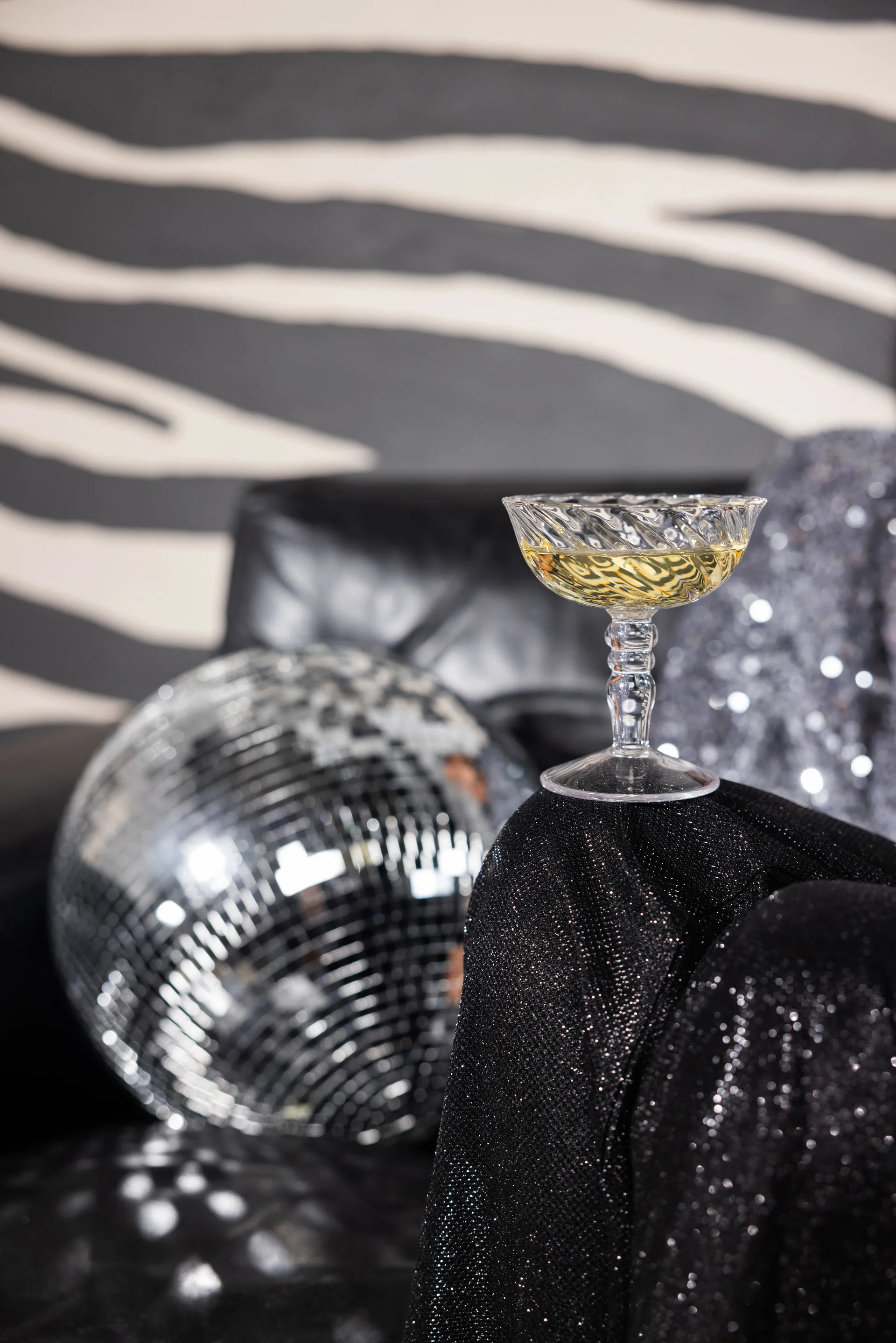 Opacity Italian champagne coupe 15 cl 2-pack, Clear Byon