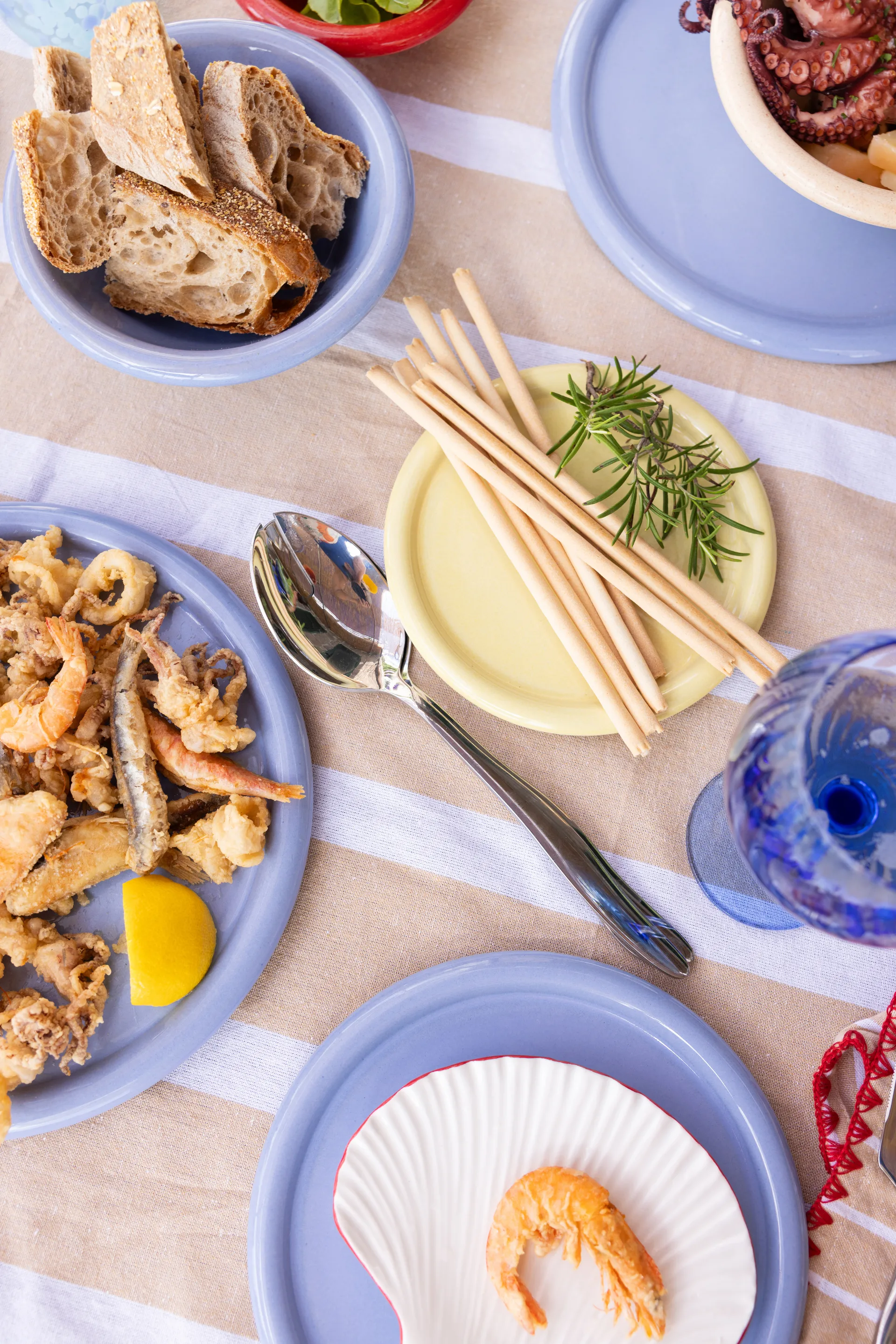 Porto bowl Ø18 cm, Light blue Byon