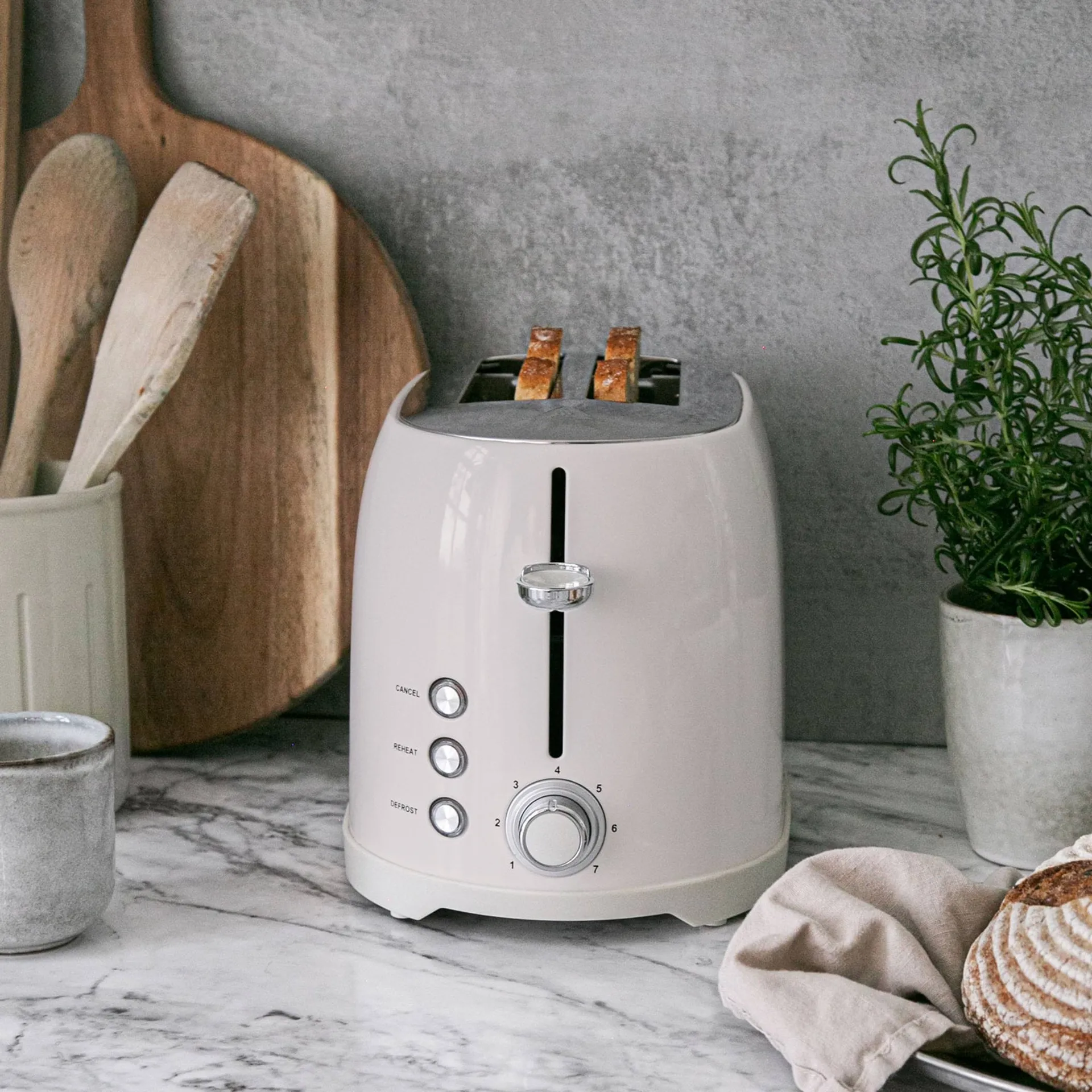 Champion Creme White toaster 2-slice, Beige Champion