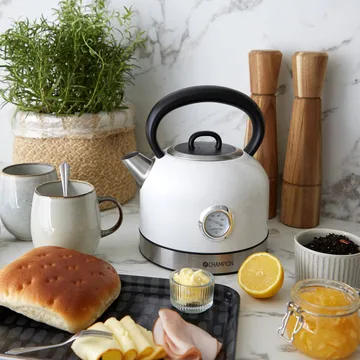 Champion Retro kettle - Cream white, 1.7 l - Champion