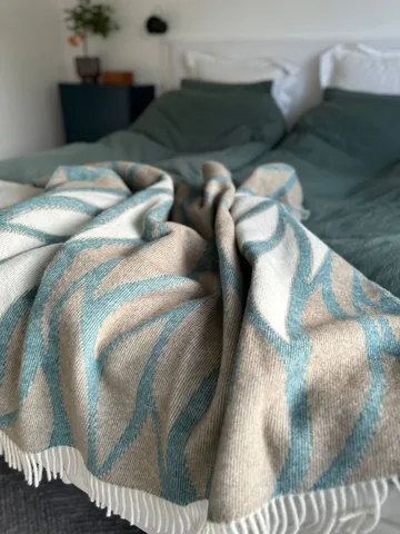 Folia throw 130x180 cm - Teal - Classic Collection