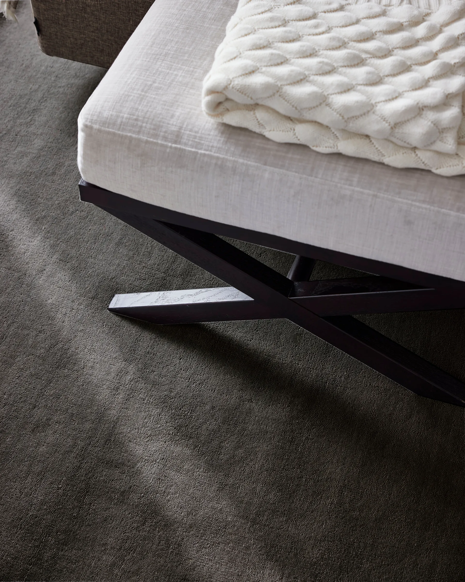 Solid rug, Charcoal, 250x350 cm Classic Collection